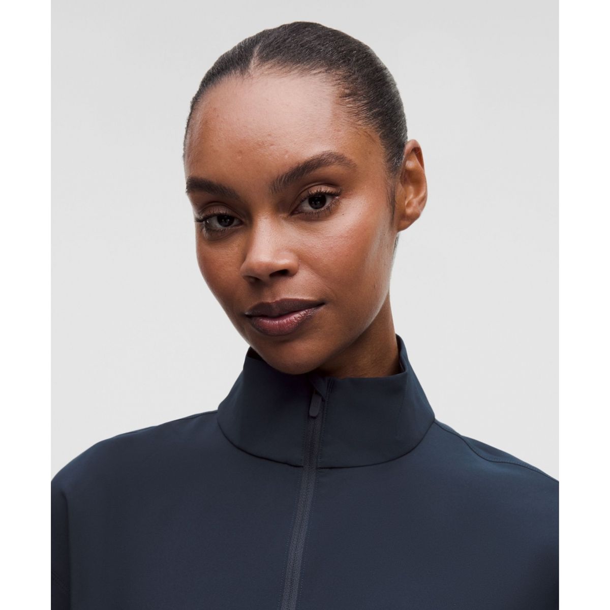 룰루레몬(LULULEMON) UV 프로텍티브 신치 웨이스트 러닝 재킷  TRNV