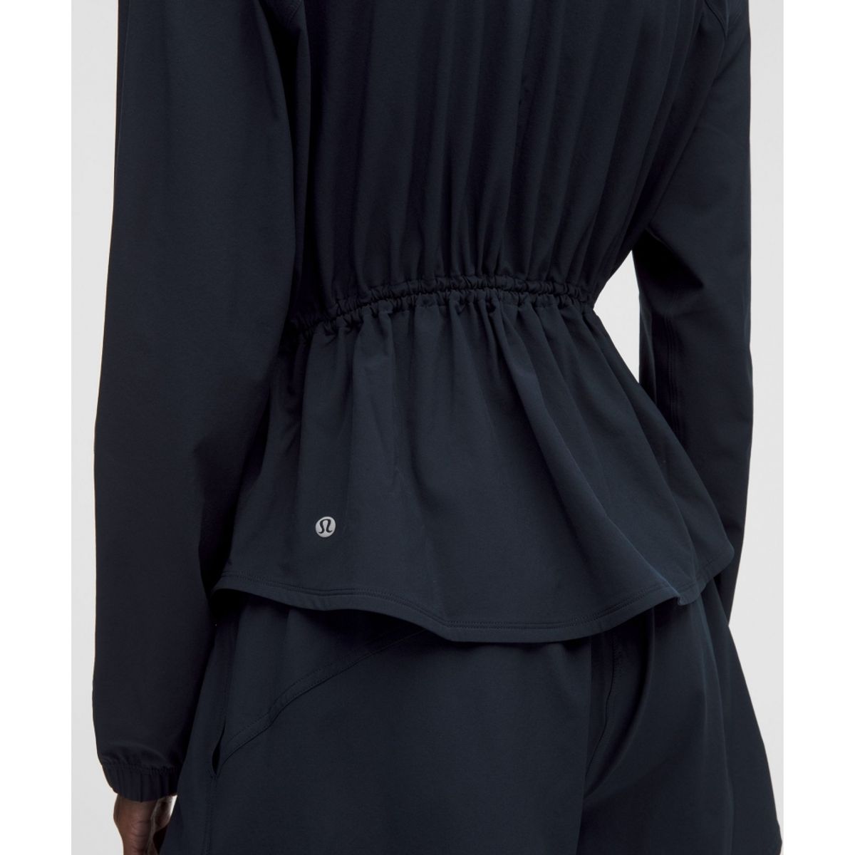 룰루레몬(LULULEMON) UV 프로텍티브 신치 웨이스트 러닝 재킷  TRNV