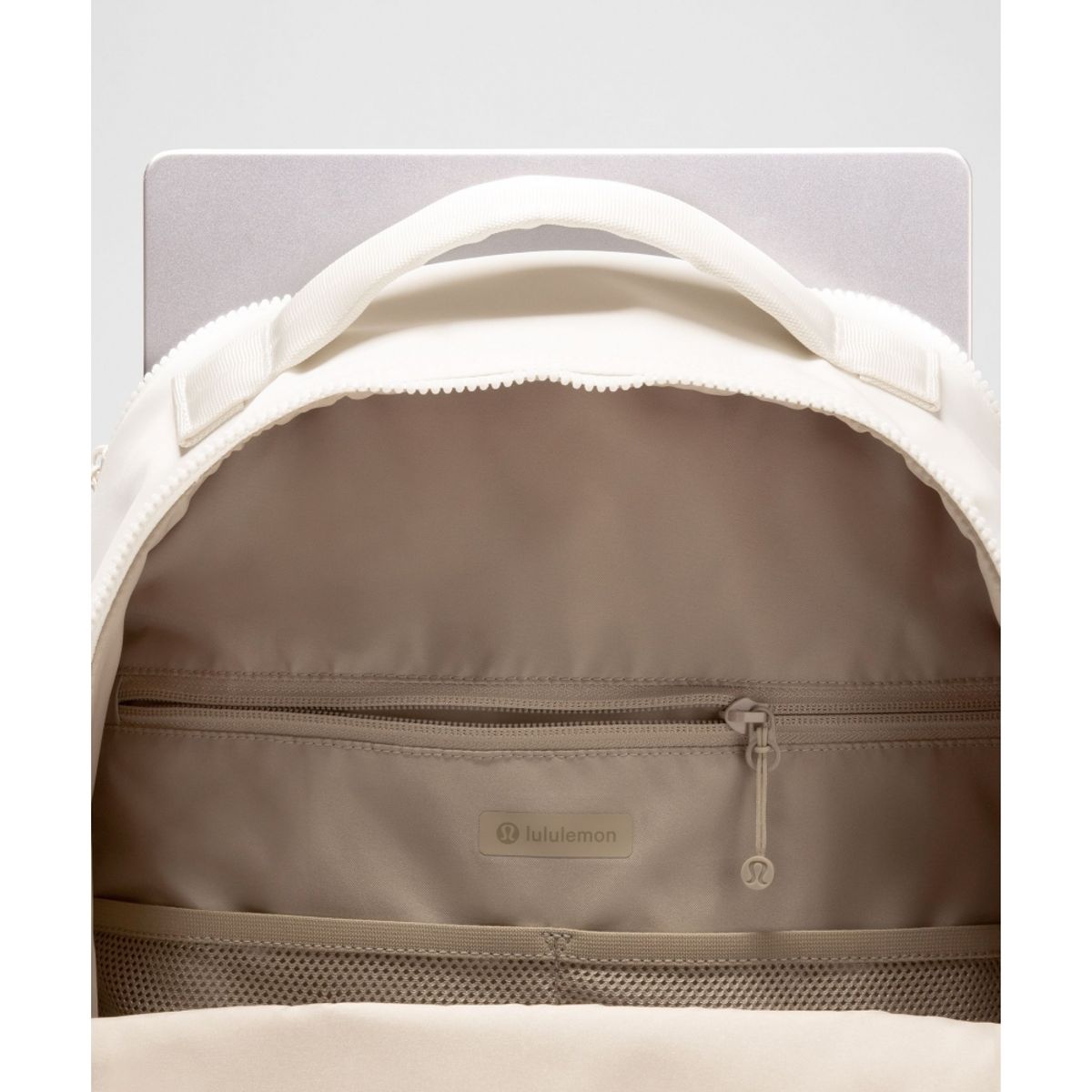 룰루레몬(LULULEMON) 뉴 크루 백팩 22L *업데이트  LTIV WKKI