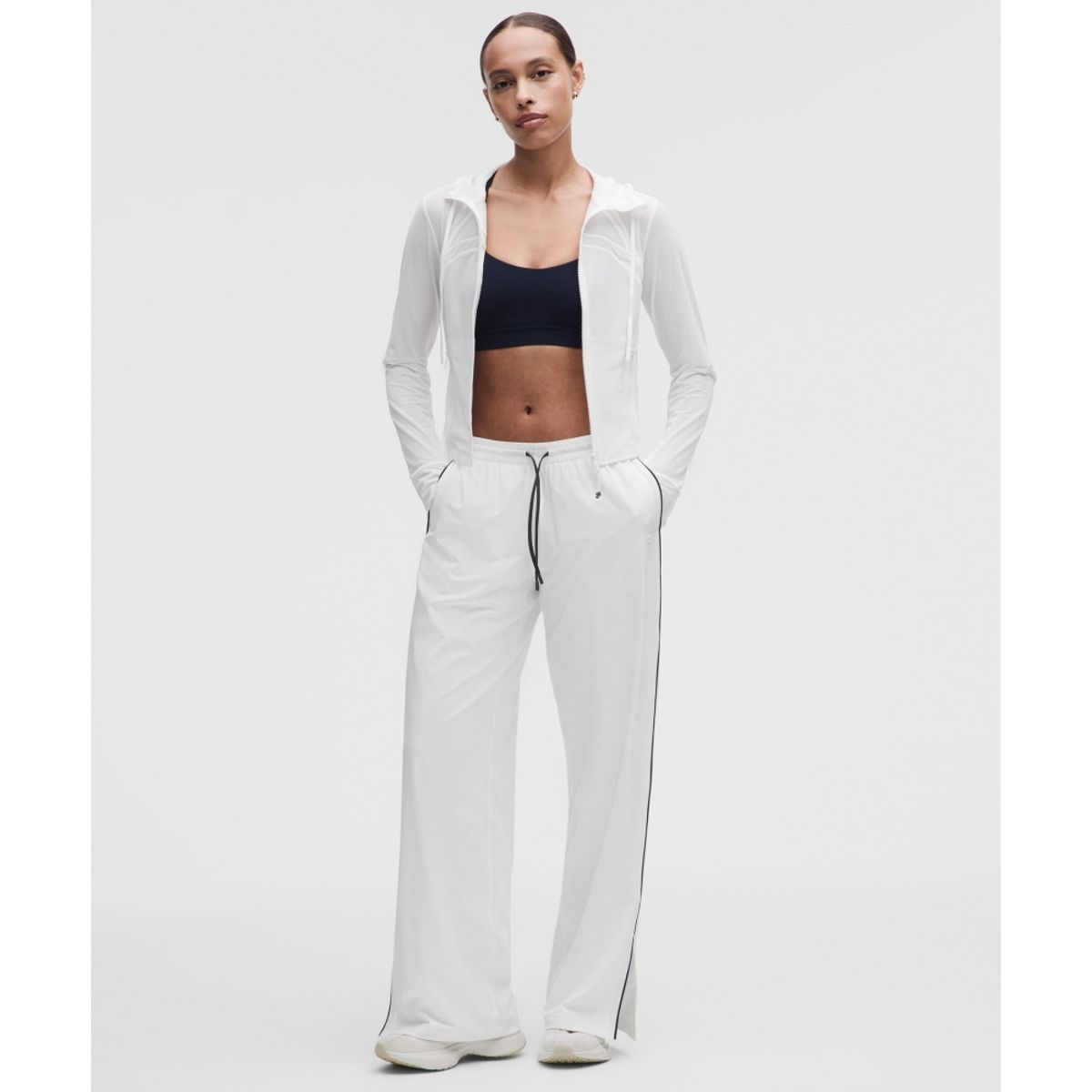 룰루레몬(LULULEMON) 디파인 크롭 후드 재킷 *메쉬  WHT