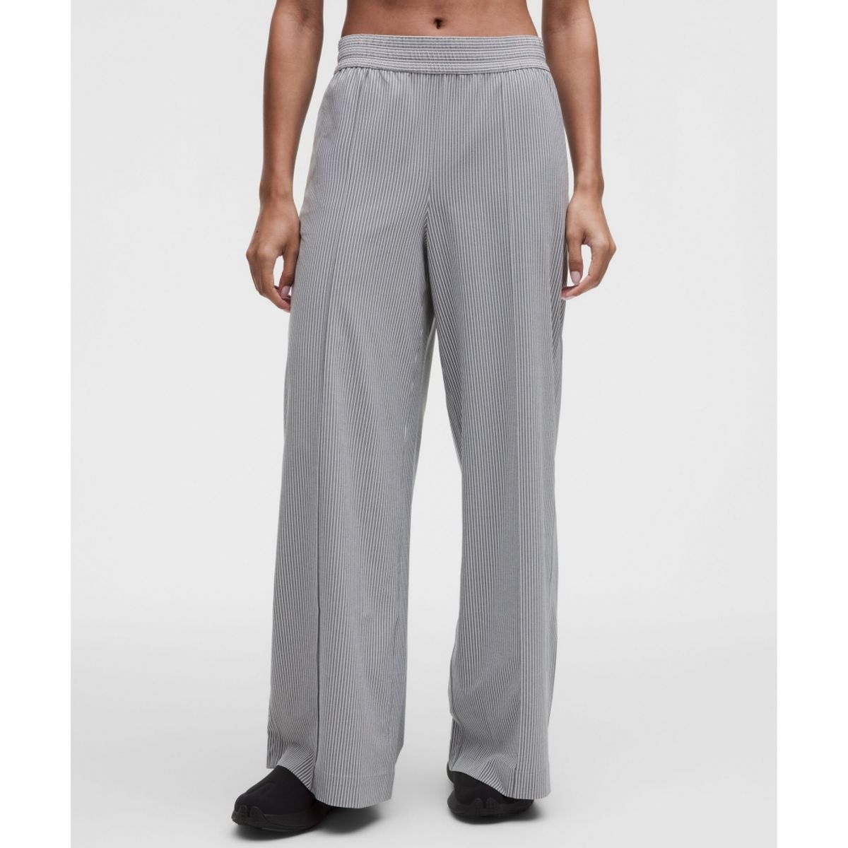 룰루레몬(LULULEMON) 브리즐리 미드라이즈 팬츠 *쇼트  JKVD