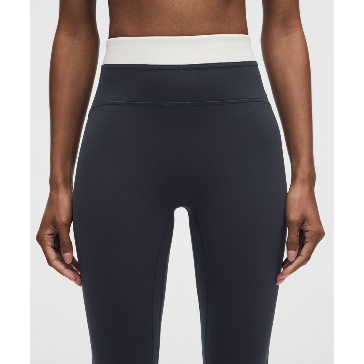 룰루레몬(LULULEMON) Align No Line™ 하이라이즈 팬츠 25inch *웨이스트