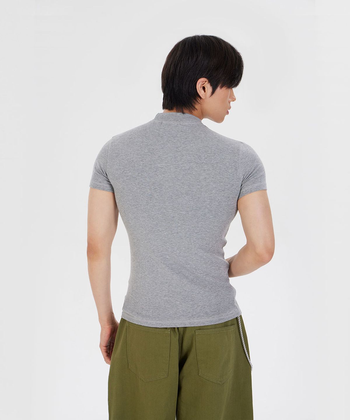 메이킷투(MAKEITTO) 하프 넥 슬림 티셔츠_그레이
