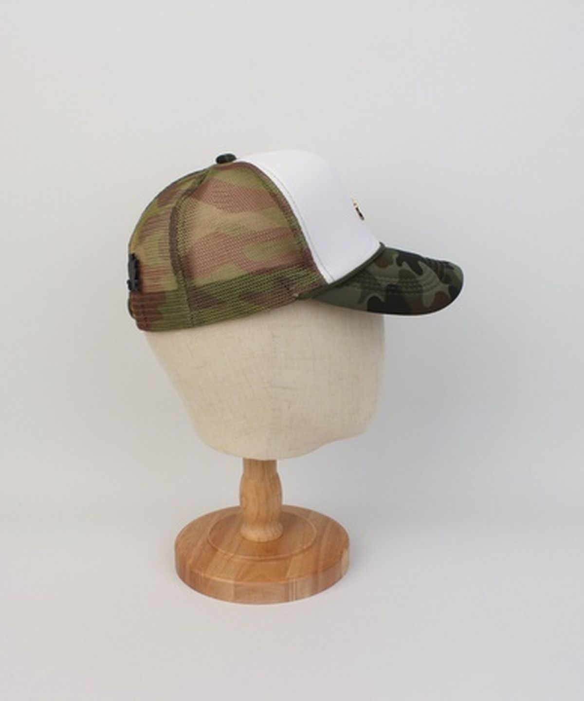 유니버셜 케미스트리(UNIVERSAL CHEMISTRY) Bubble Rope Camo Meshcap 메쉬캡