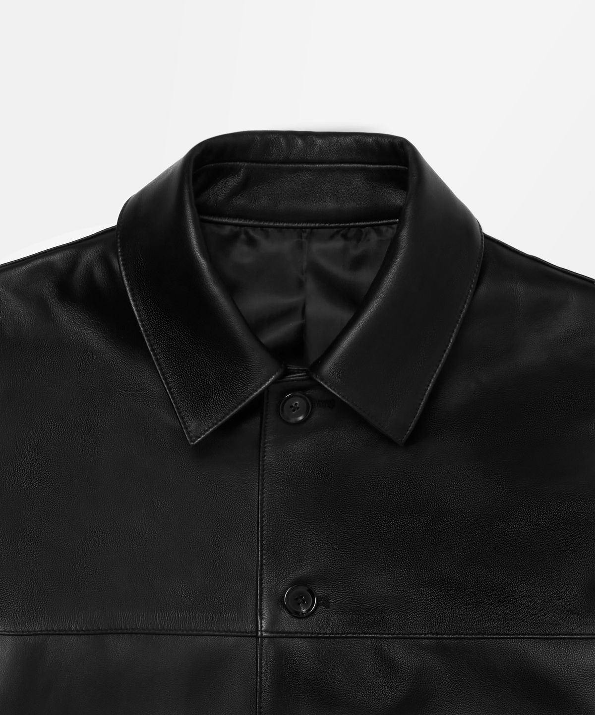 더씽인데어데어(THE THING IN THEIR THERE) Nuanced Lambskin Car Coat Black