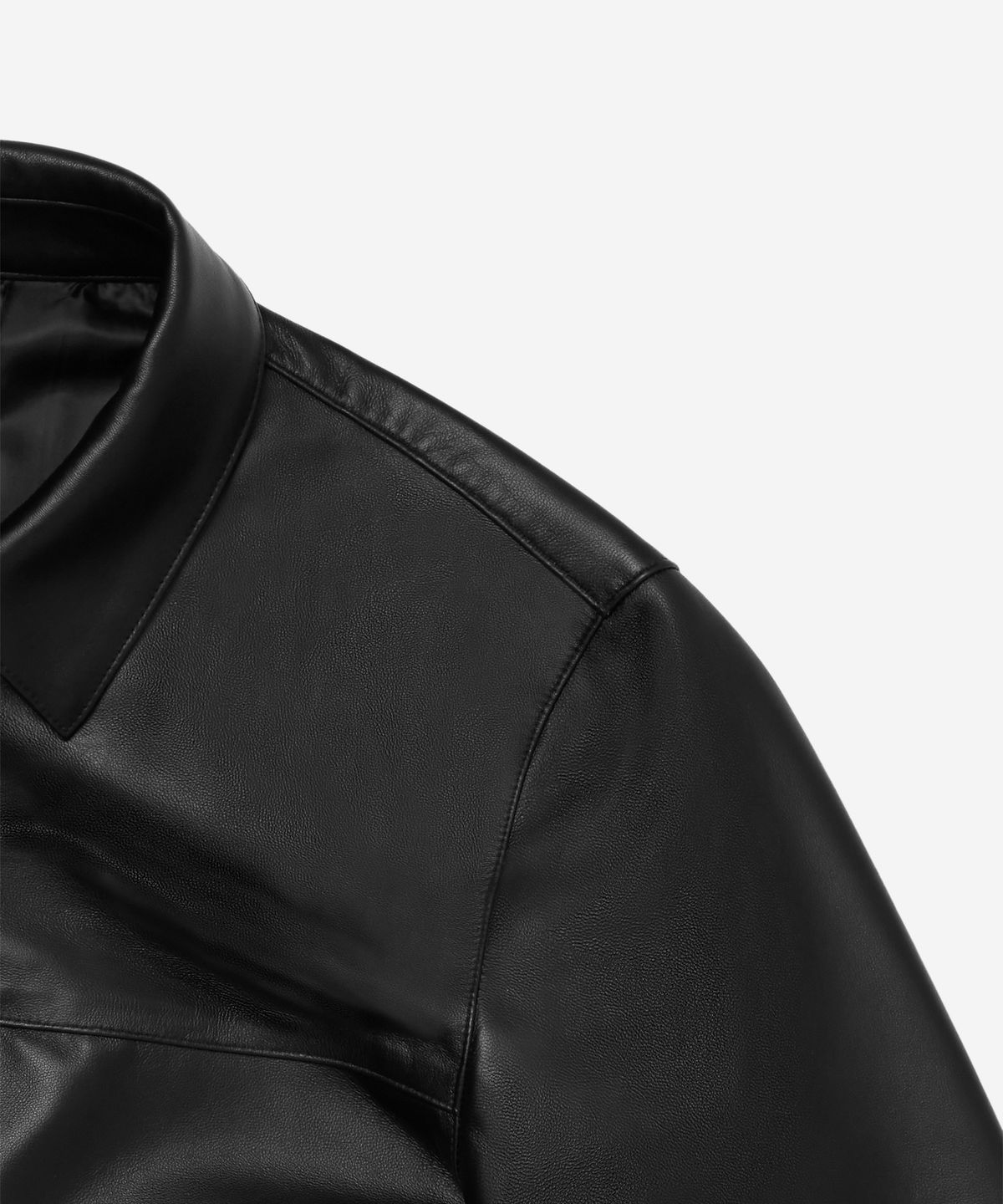 더씽인데어데어(THE THING IN THEIR THERE) Nuanced Lambskin Car Coat Black