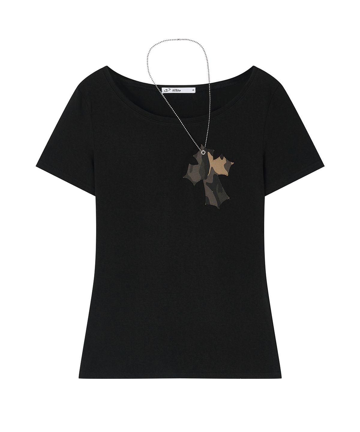 일리오(ILLIO) Black-camou Cross necklace T-shirt
