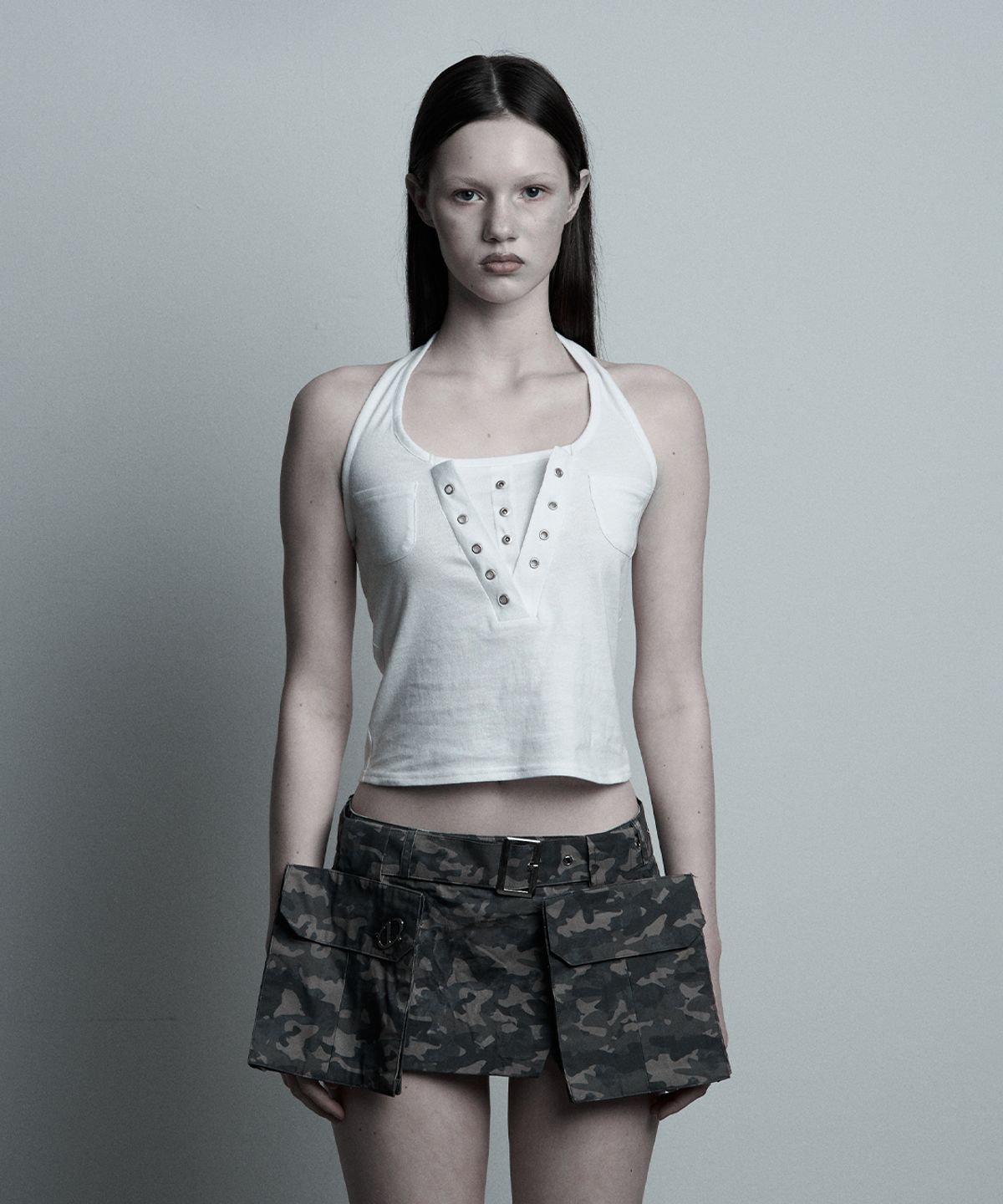 일리오(ILLIO) White Cathy halter top