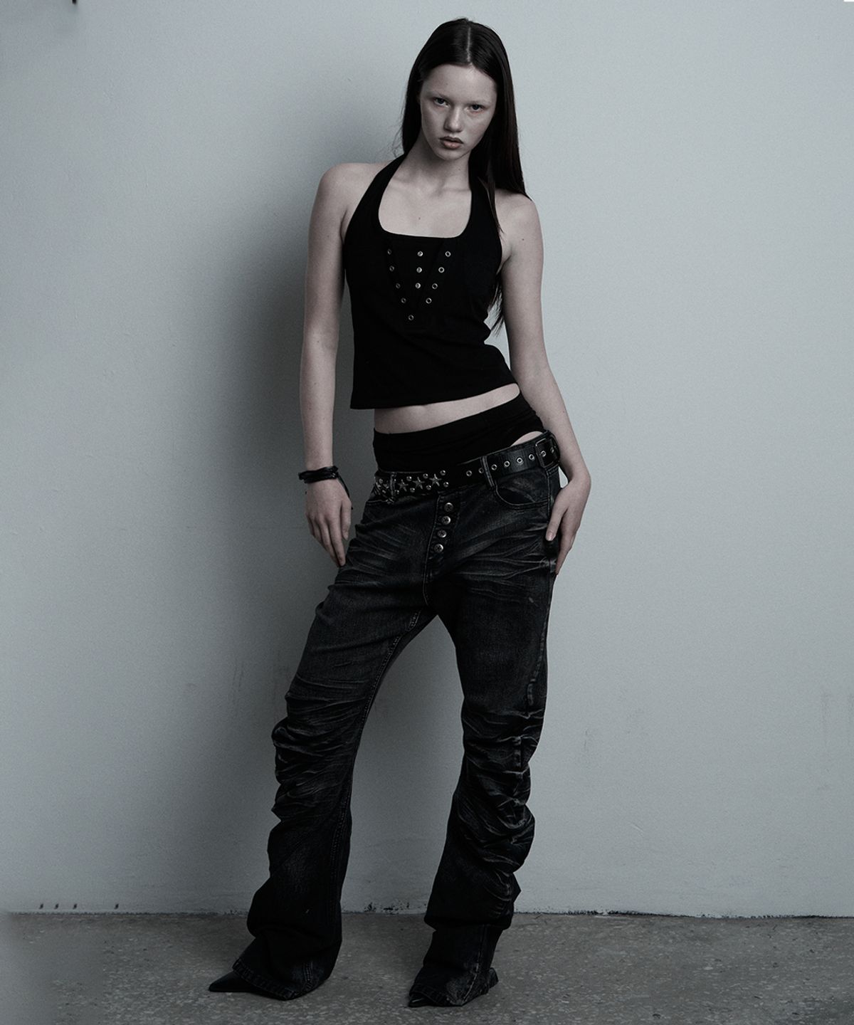 일리오(ILLIO) Black Cathy halter top