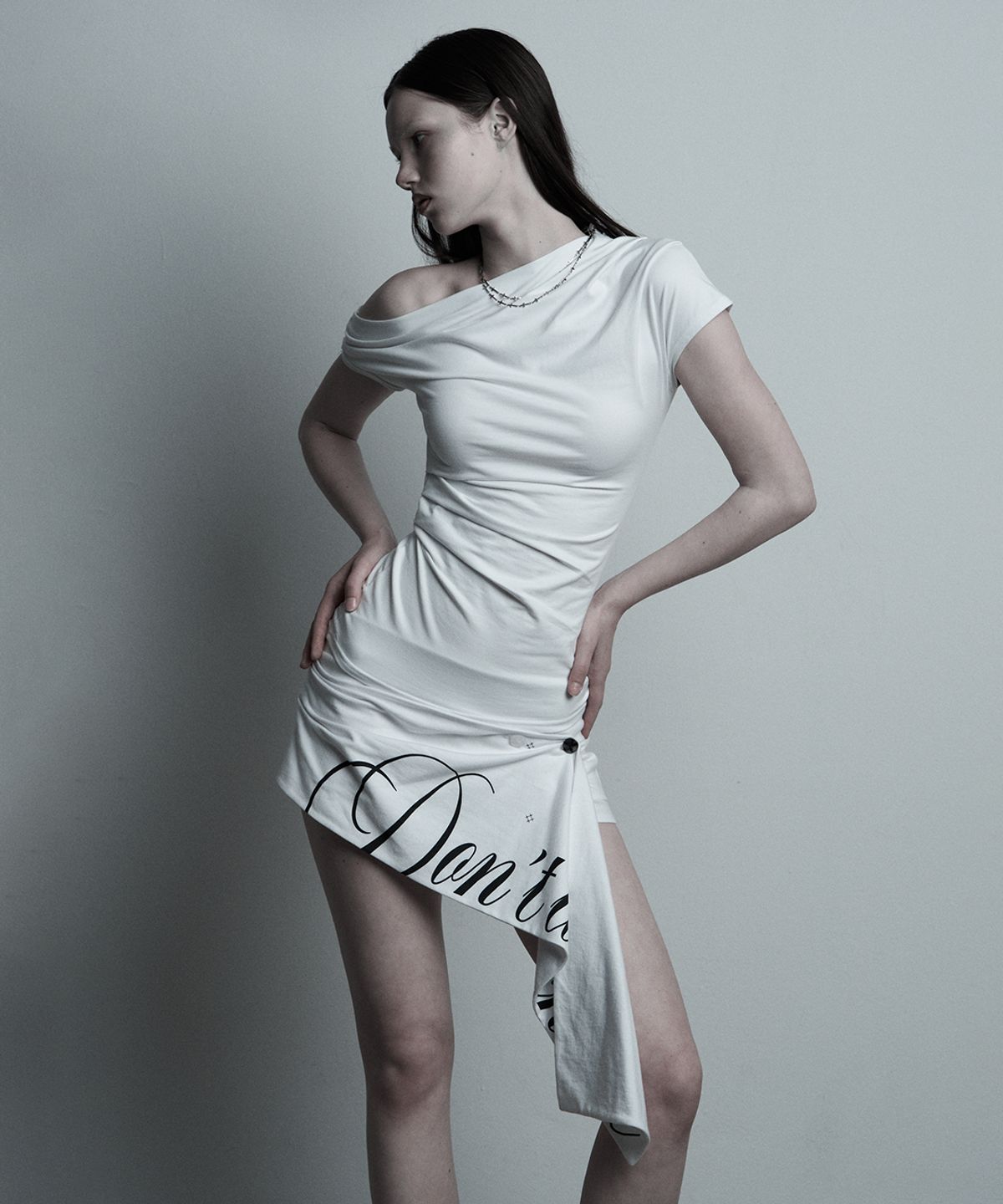 일리오(ILLIO) White Rose scarf wrap skort