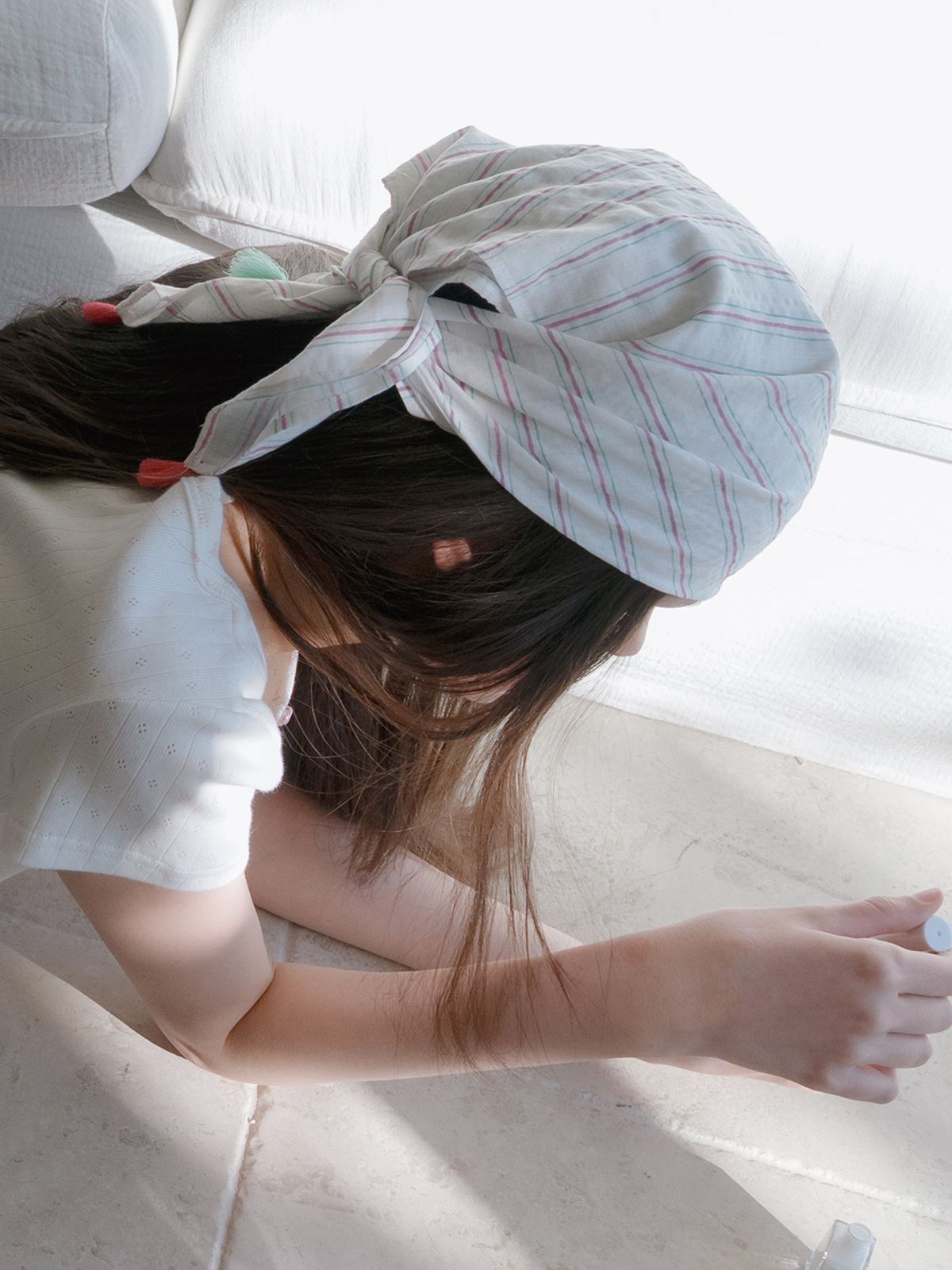 뮈르뮈르(MURMURE) 데닌 스트라이프 테슬 스카프_Denin Scarf