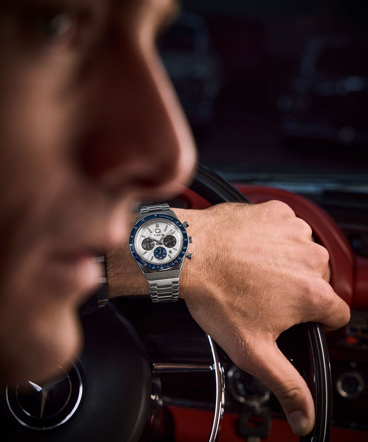 타이맥스(TIMEX) Q TIMEX 크로노그래프 서브다이얼 메탈시계 40mm