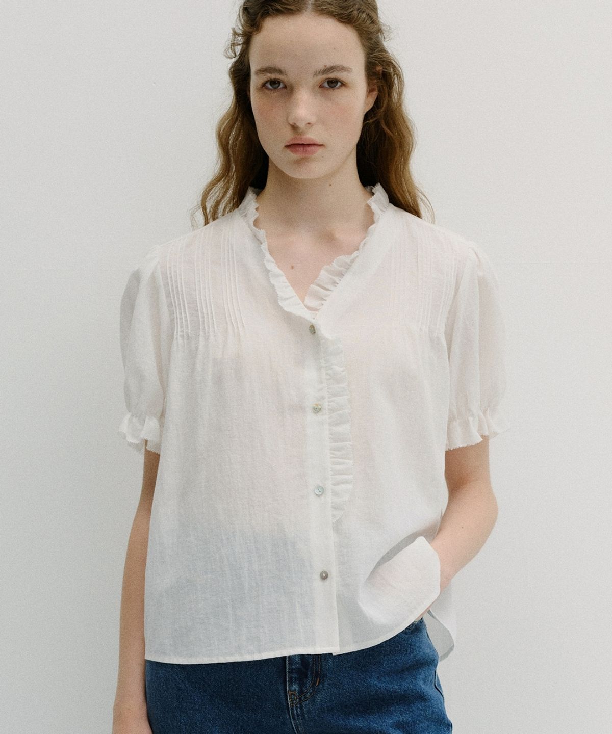블랭크03(BLANK03) linen pin-tuck blouse (off white)