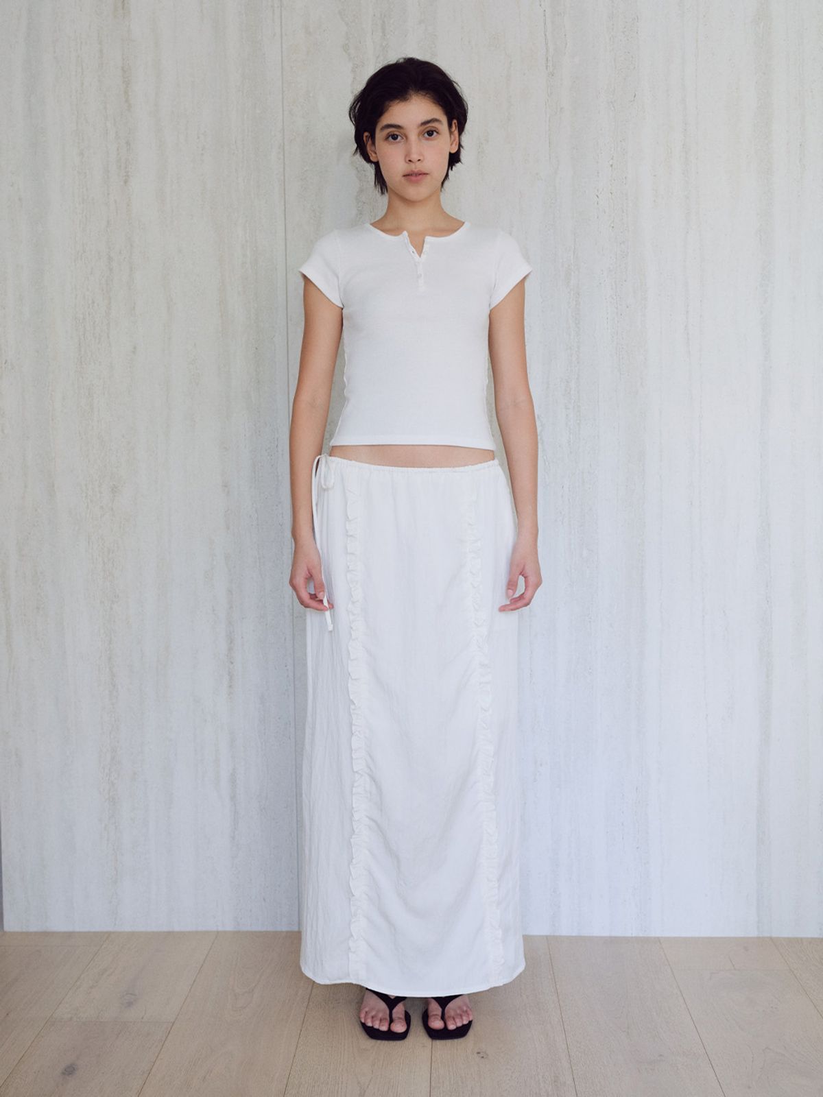 베이오드(BAIE OUD) Tencel frill long skirt_ivory
