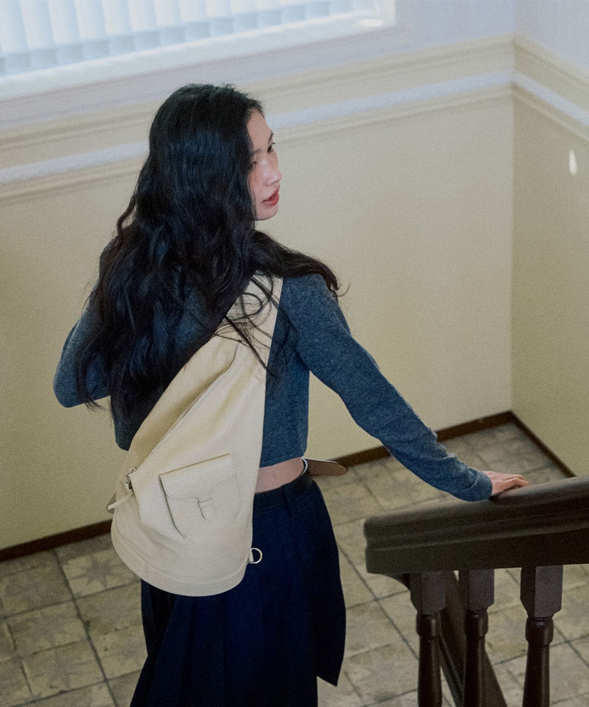 넛넛(NUTNUT) Pocket Leather Sling Bag - YELLOW