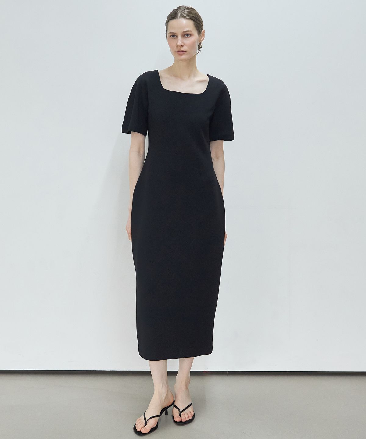 누토프(NUTOFFE) Hourglass Dress_Black