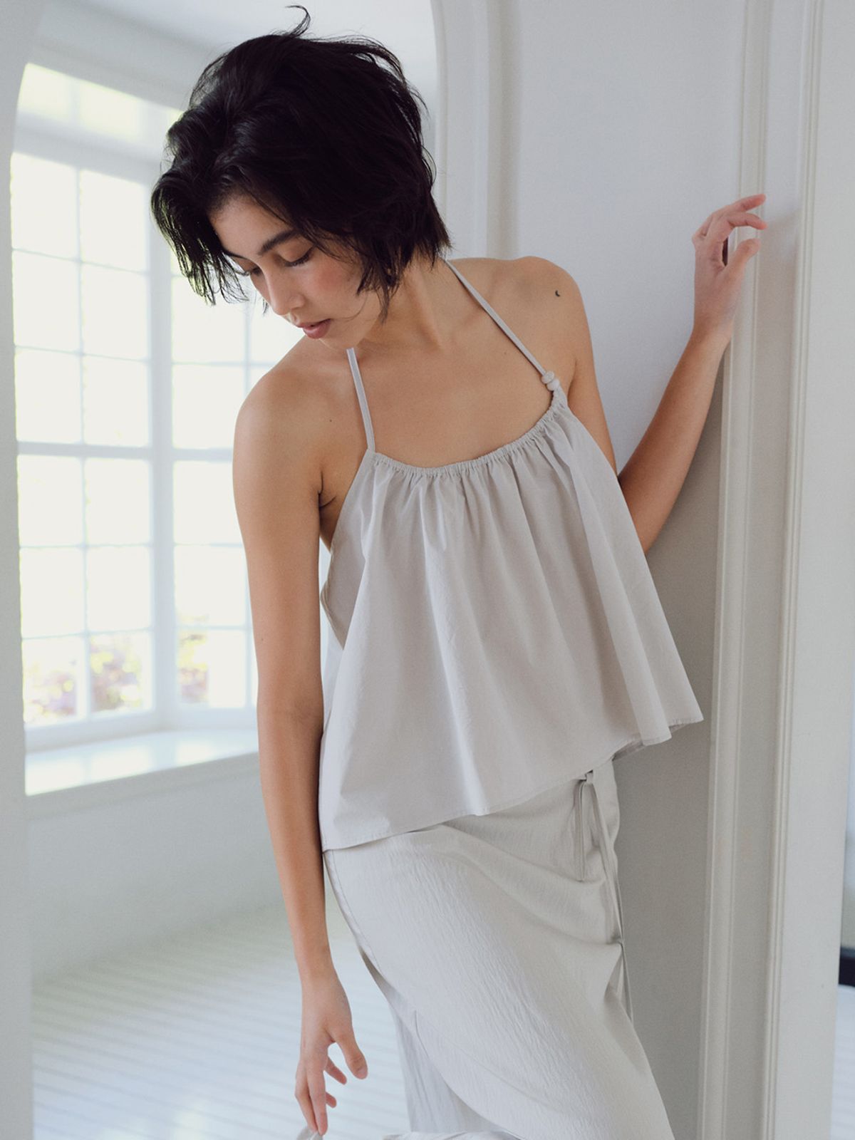 베이오드(BAIE OUD) Halterneck bead blouse_gray