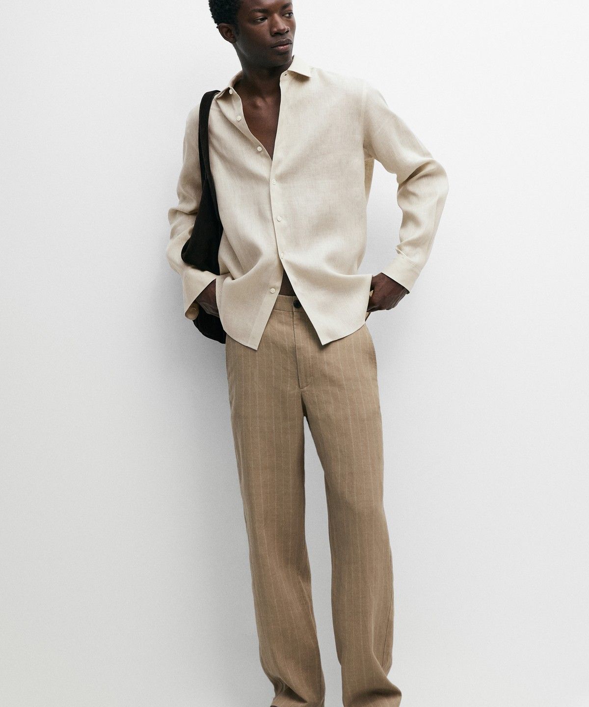 마시모두띠(MASSIMO DUTTI) 100% 엑스트라 파인 린넨 레귤러핏 셔츠