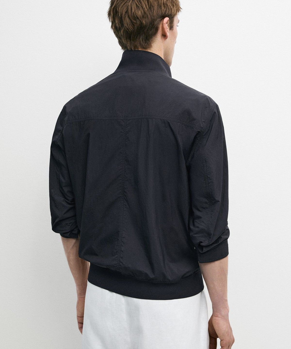 마시모두띠(MASSIMO DUTTI) 포켓 디테일 봄버 자켓