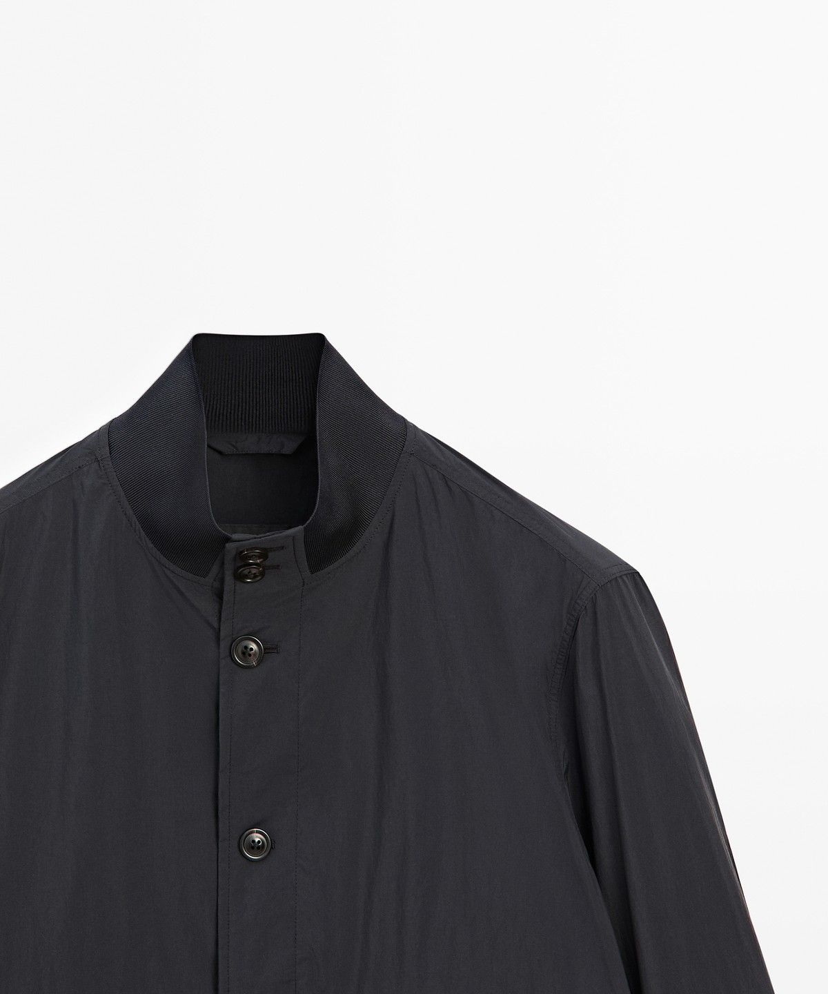 마시모두띠(MASSIMO DUTTI) 포켓 디테일 봄버 자켓