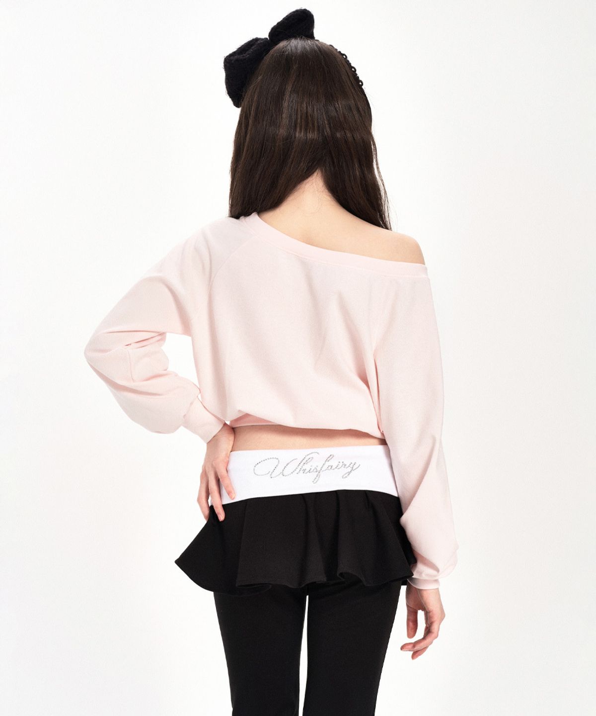 위스페어리(WHISFAIRY) Hug Letter Folded Bootcut Skirt Pants - BLACK