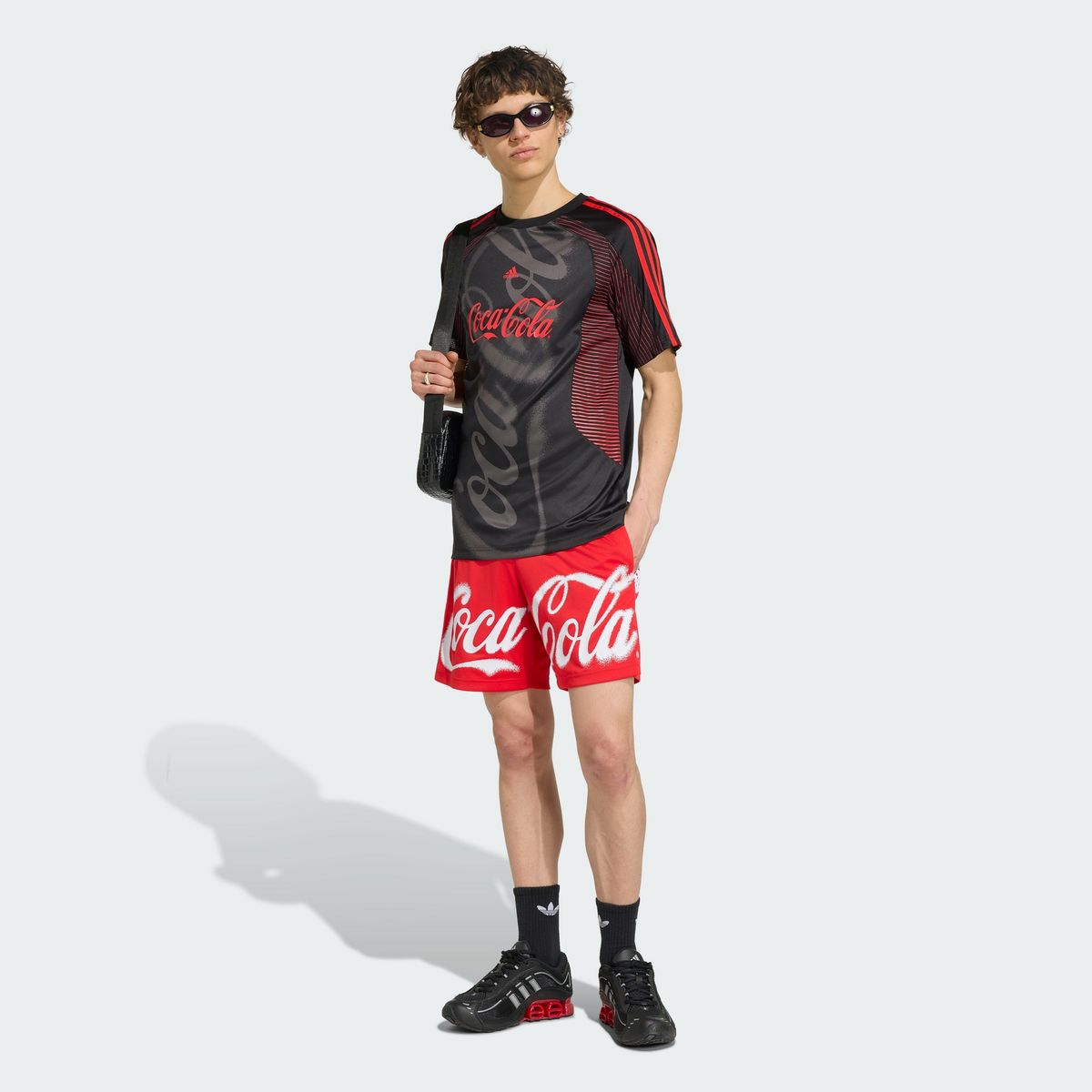 아디다스(ADIDAS) 아디다스X코카콜라 팀가이스트 26 저지 KY2104
