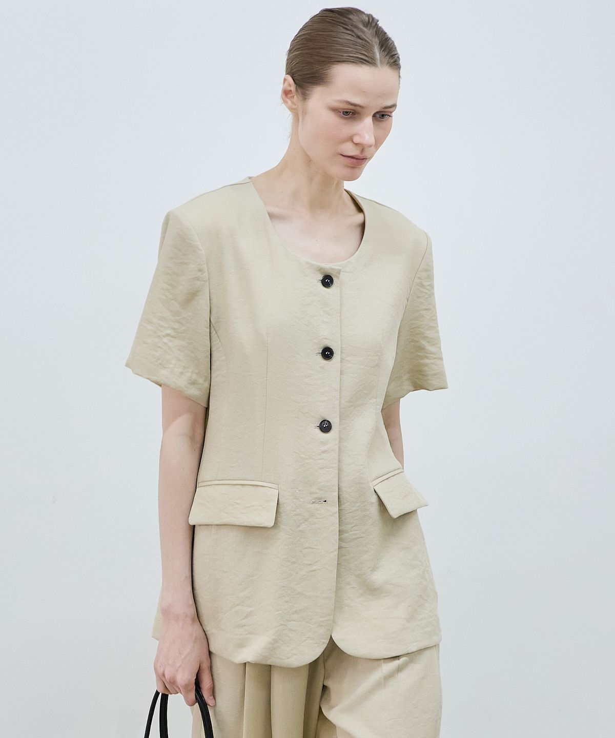 누토프(NUTOFFE) De Jacket_Beige