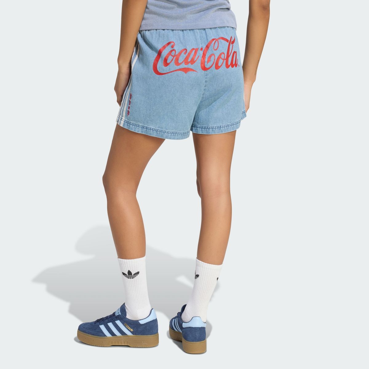 아디다스(ADIDAS) 아디다스X코카콜라 데님 쇼츠 KY7564