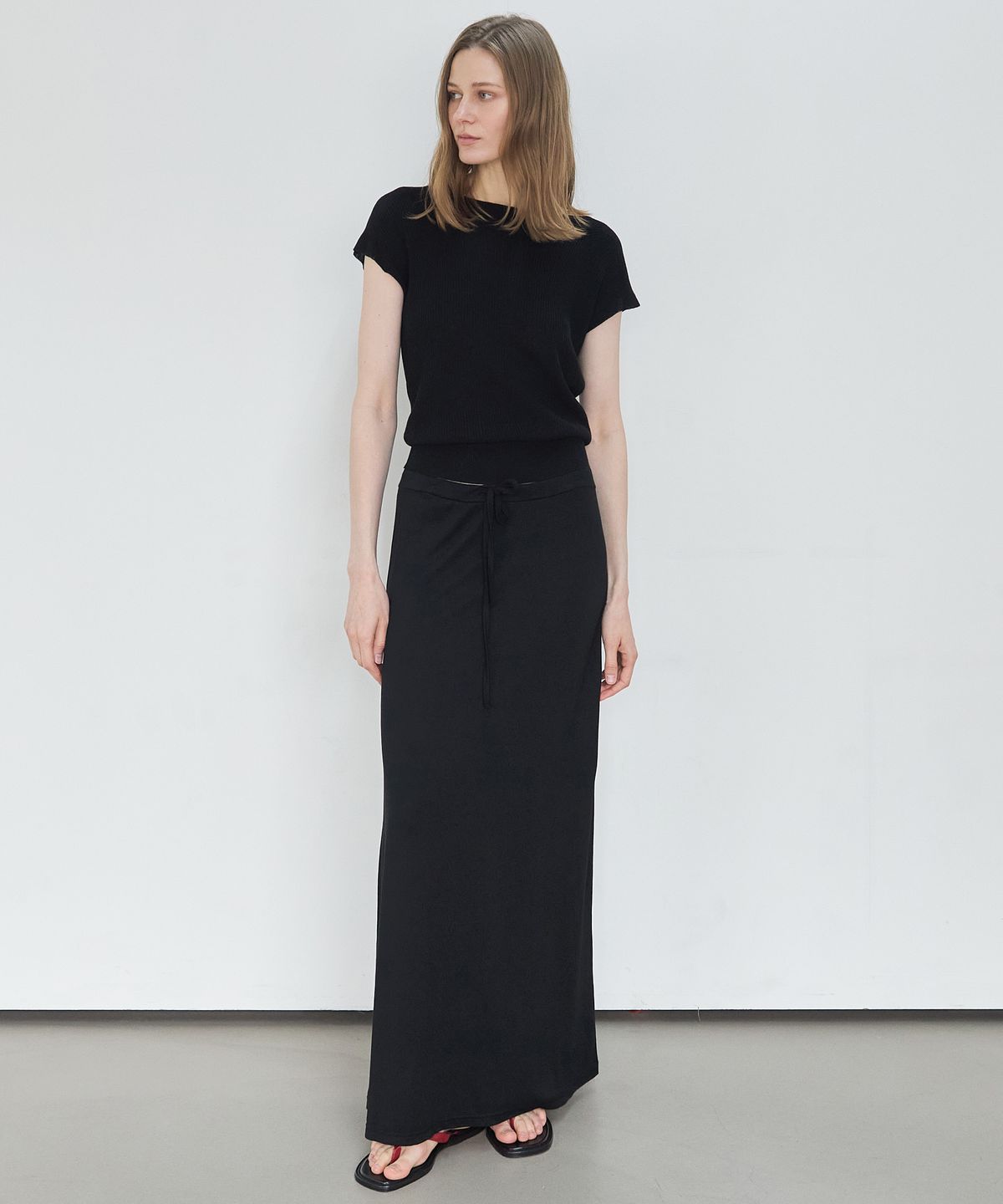 누토프(NUTOFFE) Comfort Long Skirt_Black