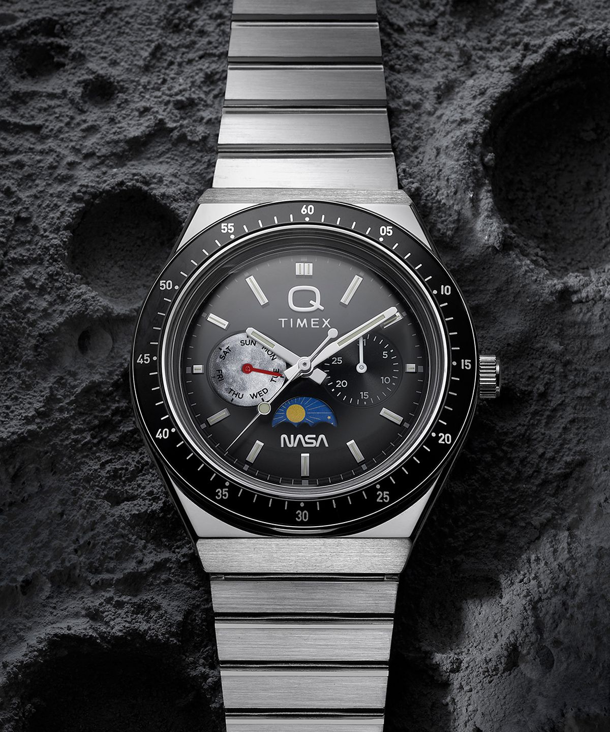 타이맥스(TIMEX) 타이맥스 x NASA Q TIMEX 빈티지 메탈워치 40mm