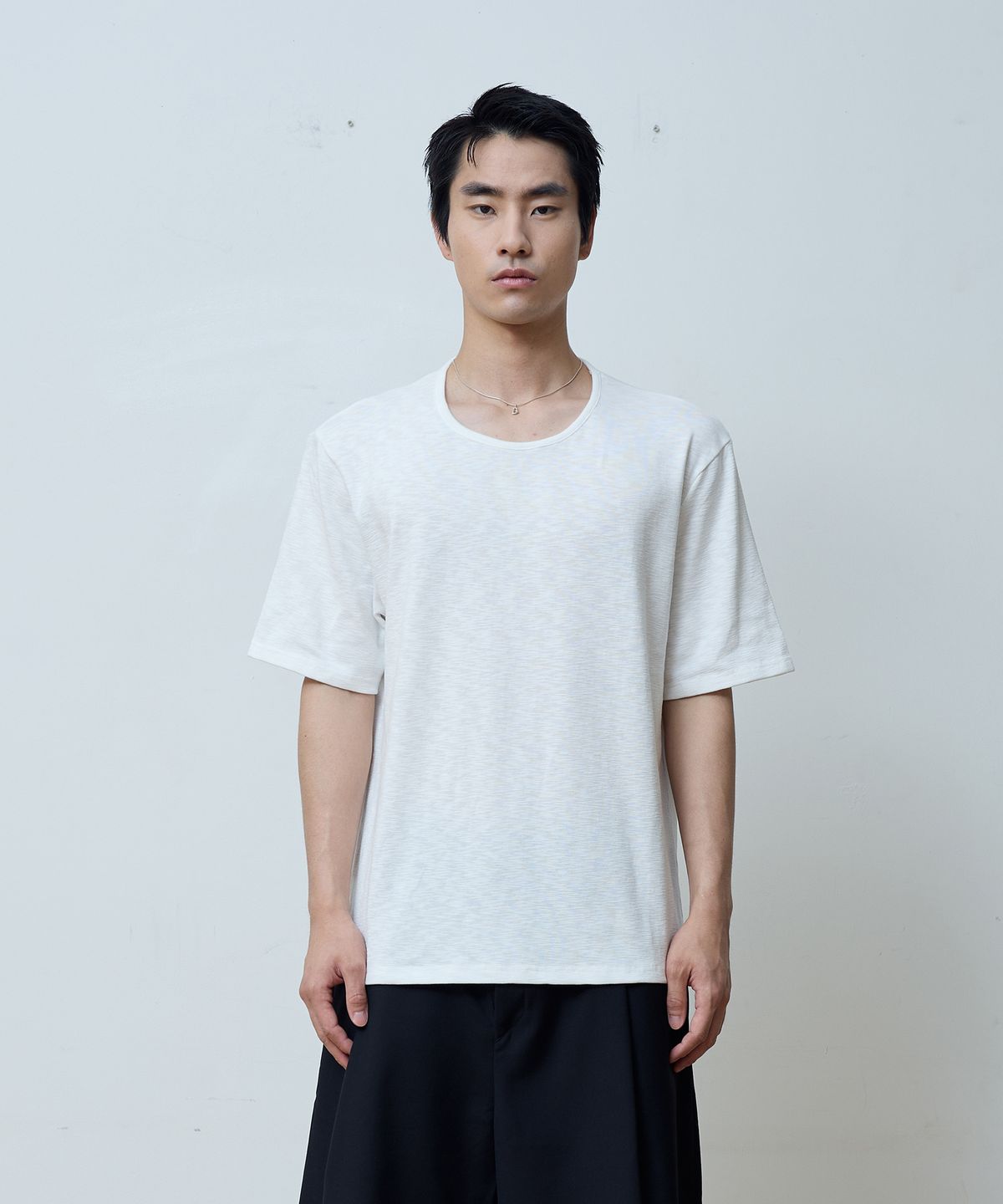 발루트(BALLUTE) (2-PACK) SLUB U-NECK HALF CROP T-SHIRTS