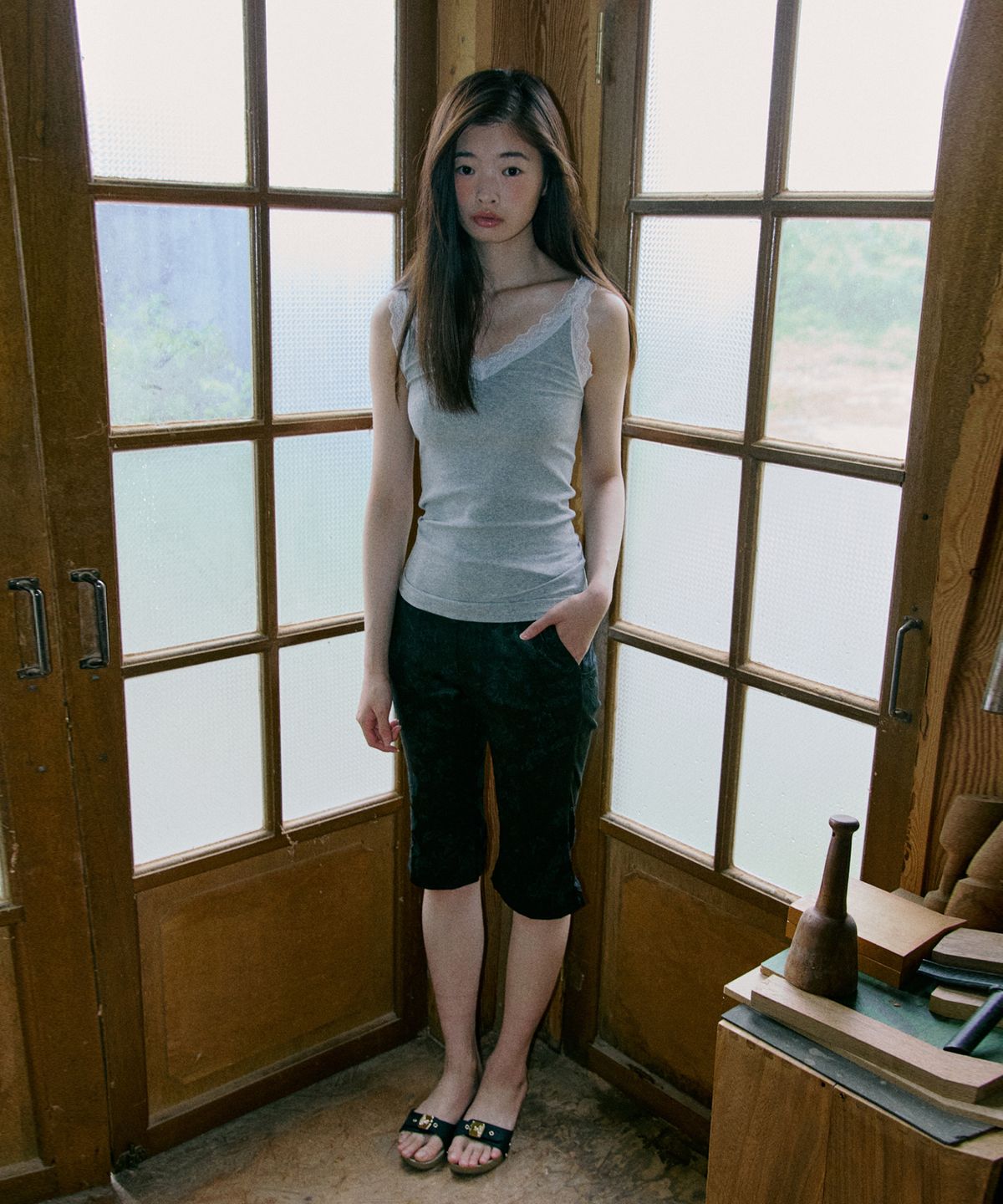 호쿠스포쿠스(HOKUSPOKUS) 자카드 카프리 팬츠_블랙