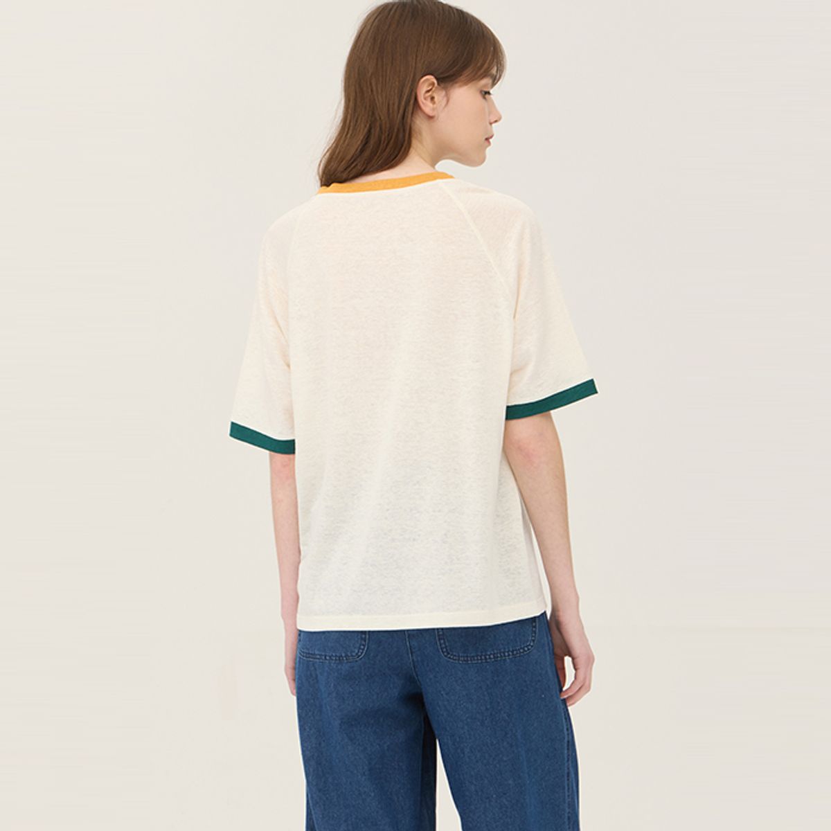 베네통(BENETTON) 강아지 자수 비딩 티셔츠_BATS54531IV