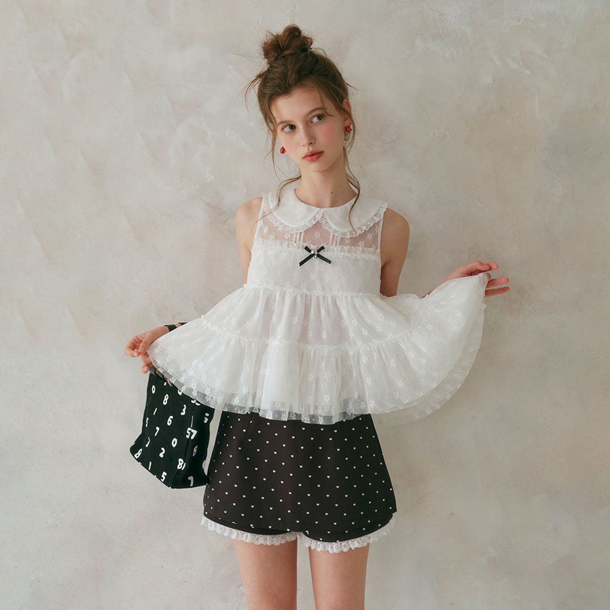 쎄무아듀(CEST MOIDEW) Cest_Heart pattern lace skirt pants