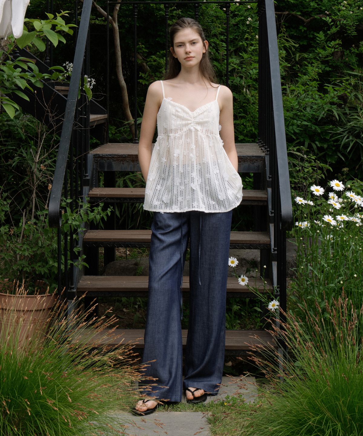 리올그(REORG) GIR WIDE DENIM LIKE PANTS BLUE