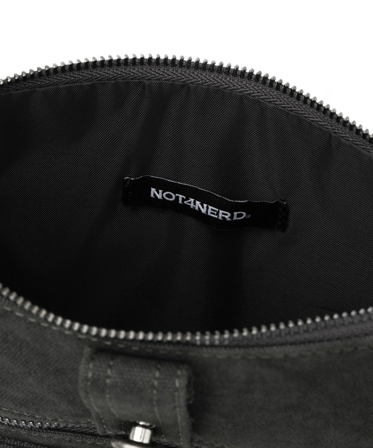 낫포너드(NOT4NERD) Stud Pocket Western Belt Bag - Black