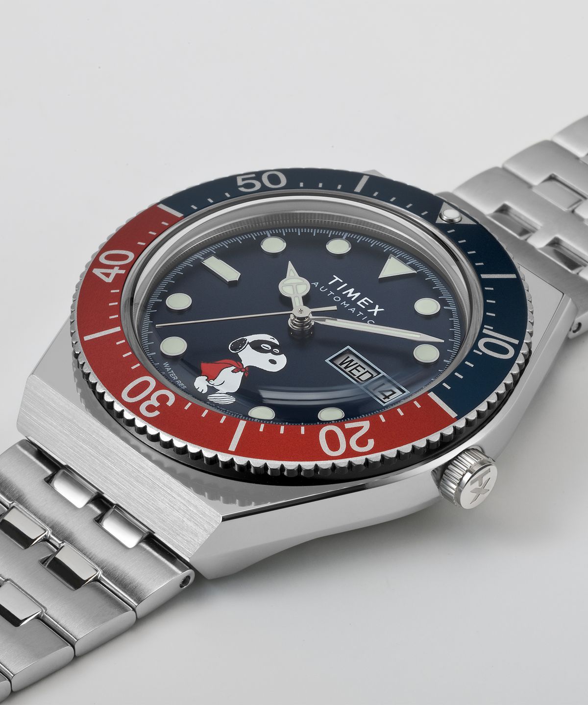 타이맥스(TIMEX) 타이맥스 x 피너츠 M79 오토매틱 선레이 다이얼 메탈시계 40mm