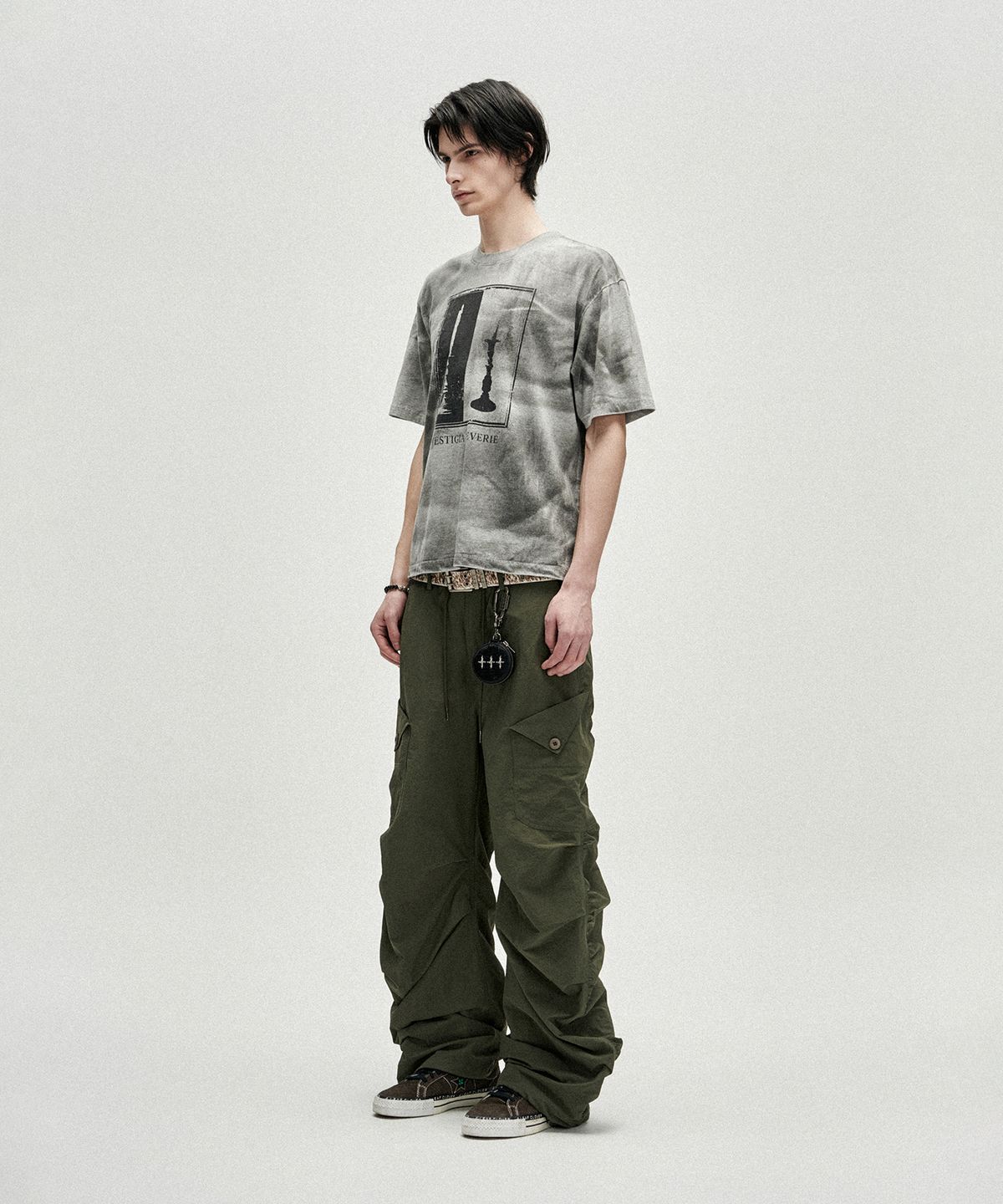 낫포너드(NOT4NERD) Shirring Panel Curved Nylon Cargo Pants - Khaki