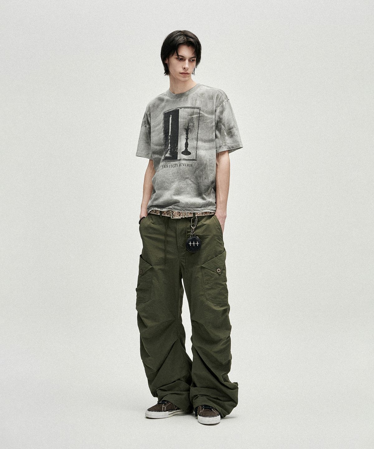 낫포너드(NOT4NERD) Shirring Panel Curved Nylon Cargo Pants - Khaki