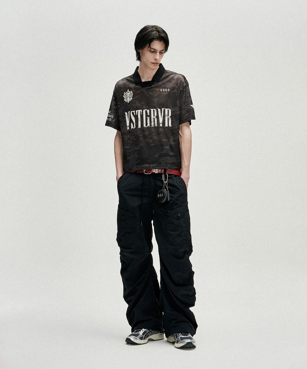 낫포너드(NOT4NERD) Shirring Panel Curved Nylon Cargo Pants - Black