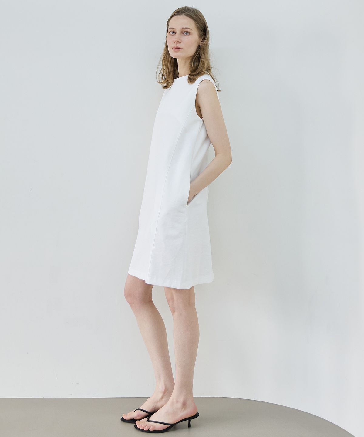 누토프(NUTOFFE) Foret Sleeveless Dress_Ivory