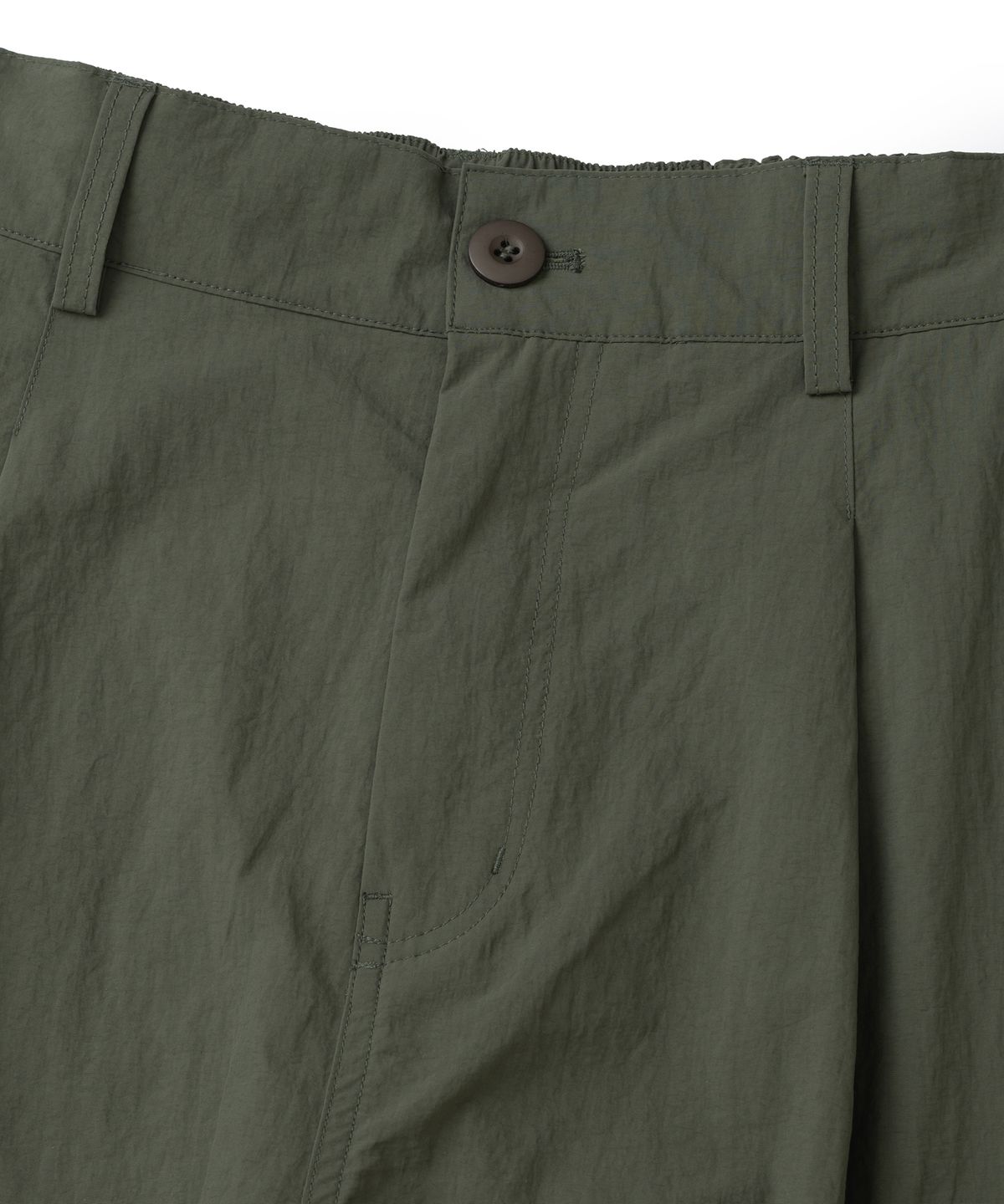 낫포너드(NOT4NERD) Knee Tuck Parachute Cargo Bermuda Shorts - Khaki