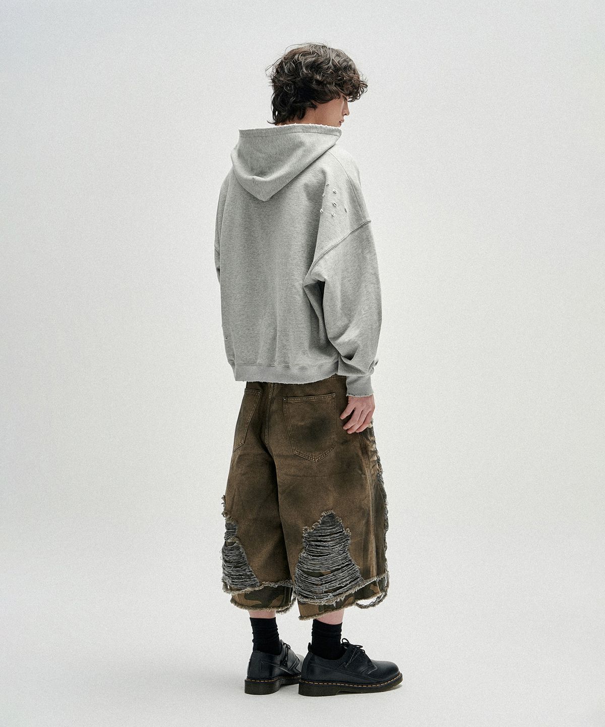 낫포너드(NOT4NERD) Camo Layered Distressed Bermuda Denim Shorts - Beige