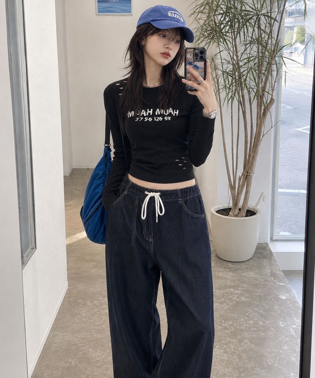 무아무아(MUAHMUAH) 크랙 무아 프린팅 긴팔티 [블랙]