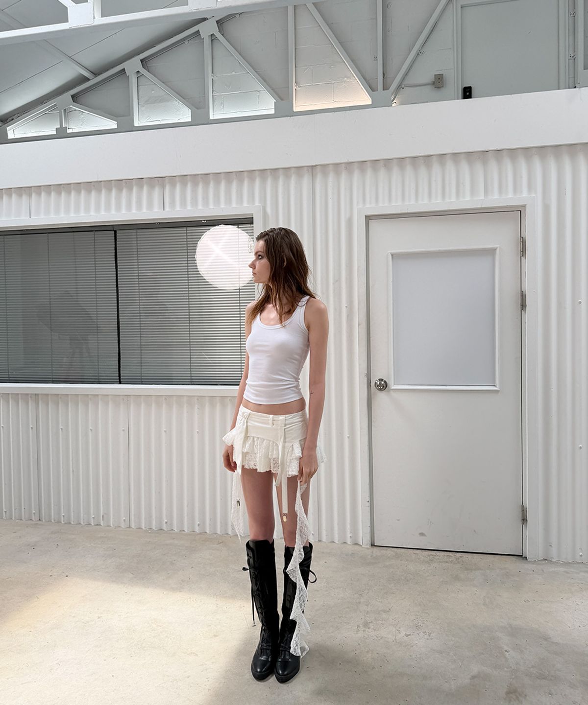 오도어(ODOR) Shaped vail skirt - White