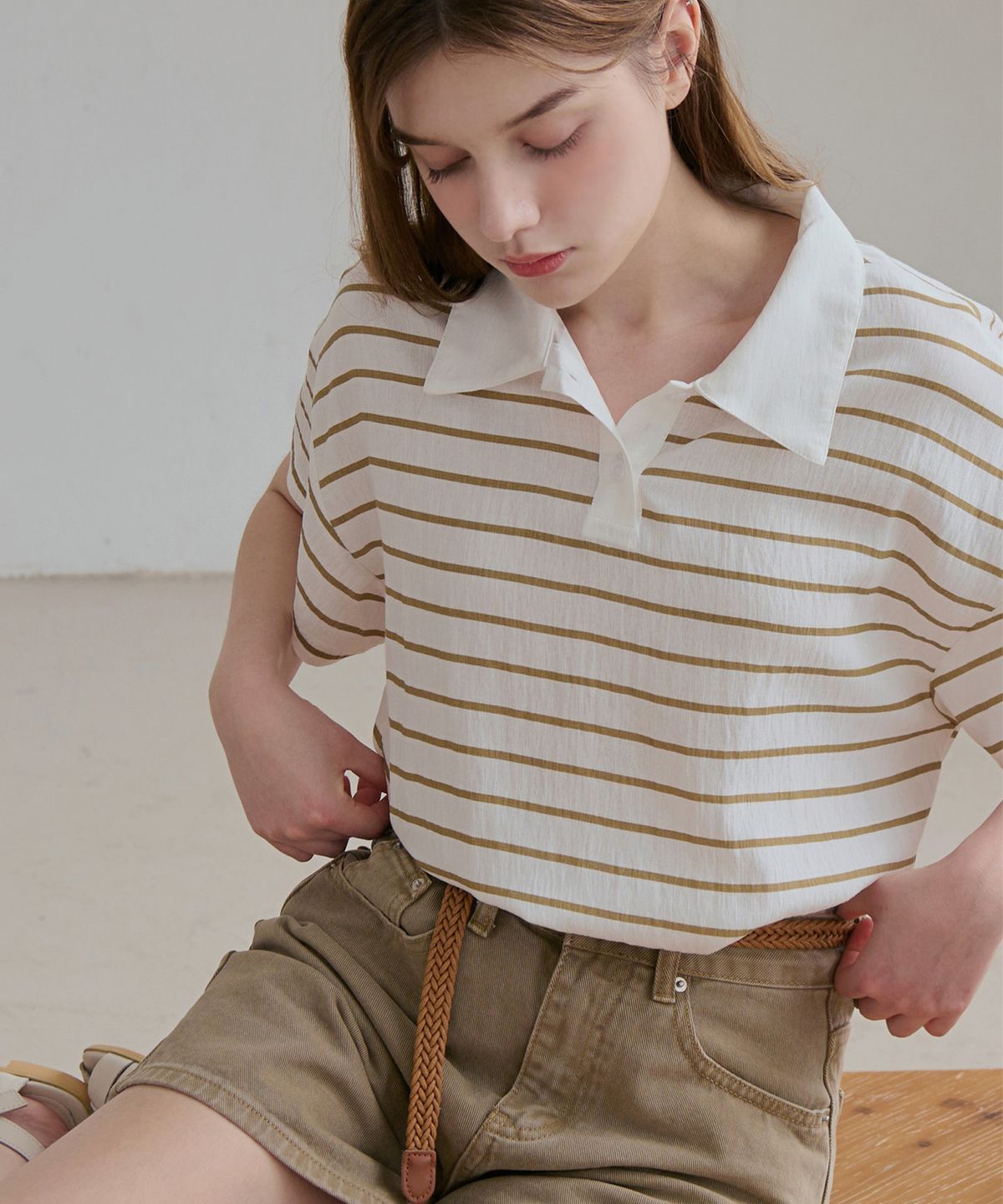 슬로우롤리(SLOWLOLLI) Grove collar stripe tee_2 Colors