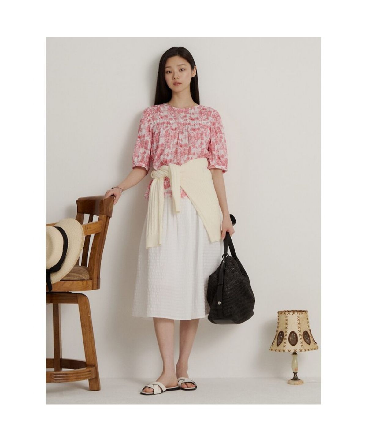 빈폴 레이디스(BEANPOLE LADIES) [다리아송] 올오버 반소매 퍼프 블라우스  레드 (BF6565K516)