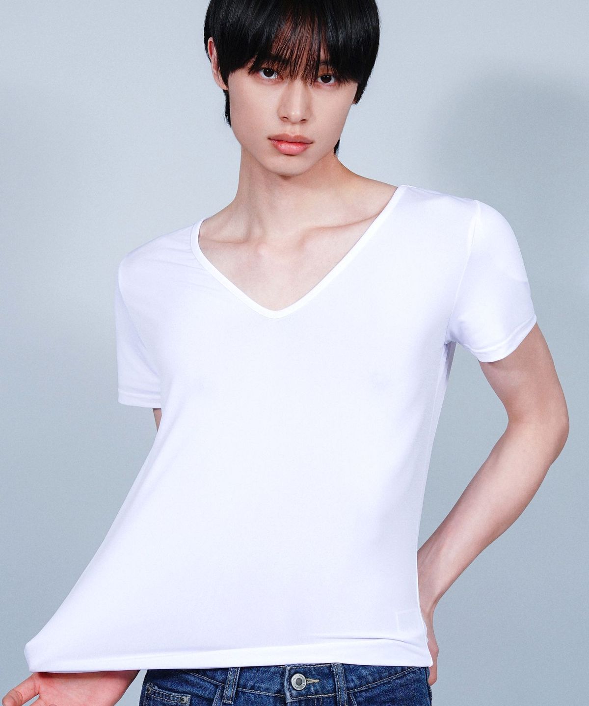디바라(DIBALA) 어깨 +2CM 데일리 브이넥 핏 체인저