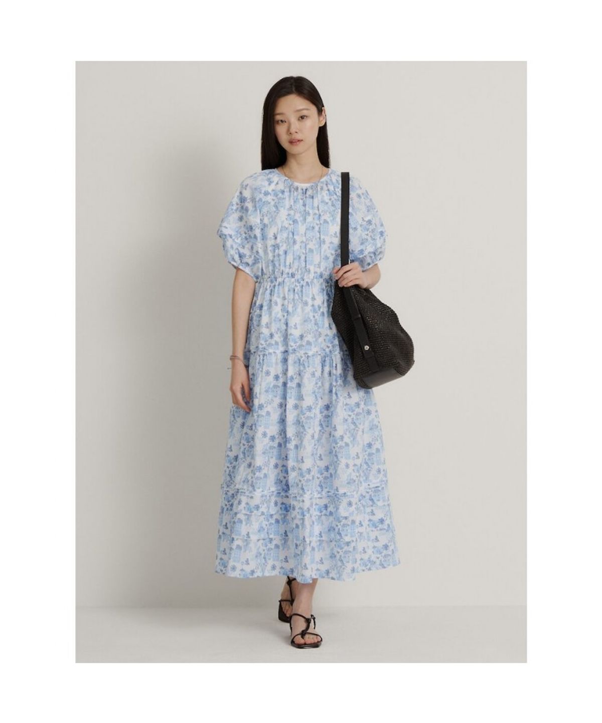 빈폴 레이디스(BEANPOLE LADIES) [다리아송] 올오버 원피스  스카이 블루 (BF6571K01Q)