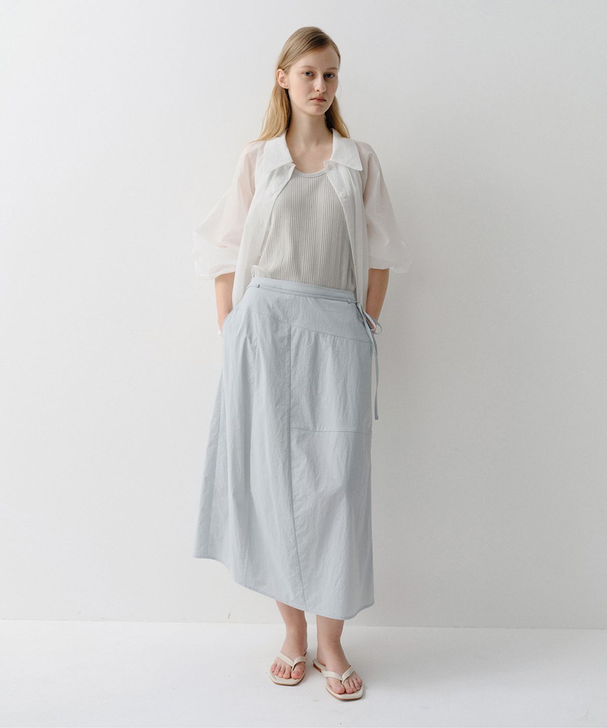이아(EAAH) LOVEN STRING SKIRT (PALE BLUE)